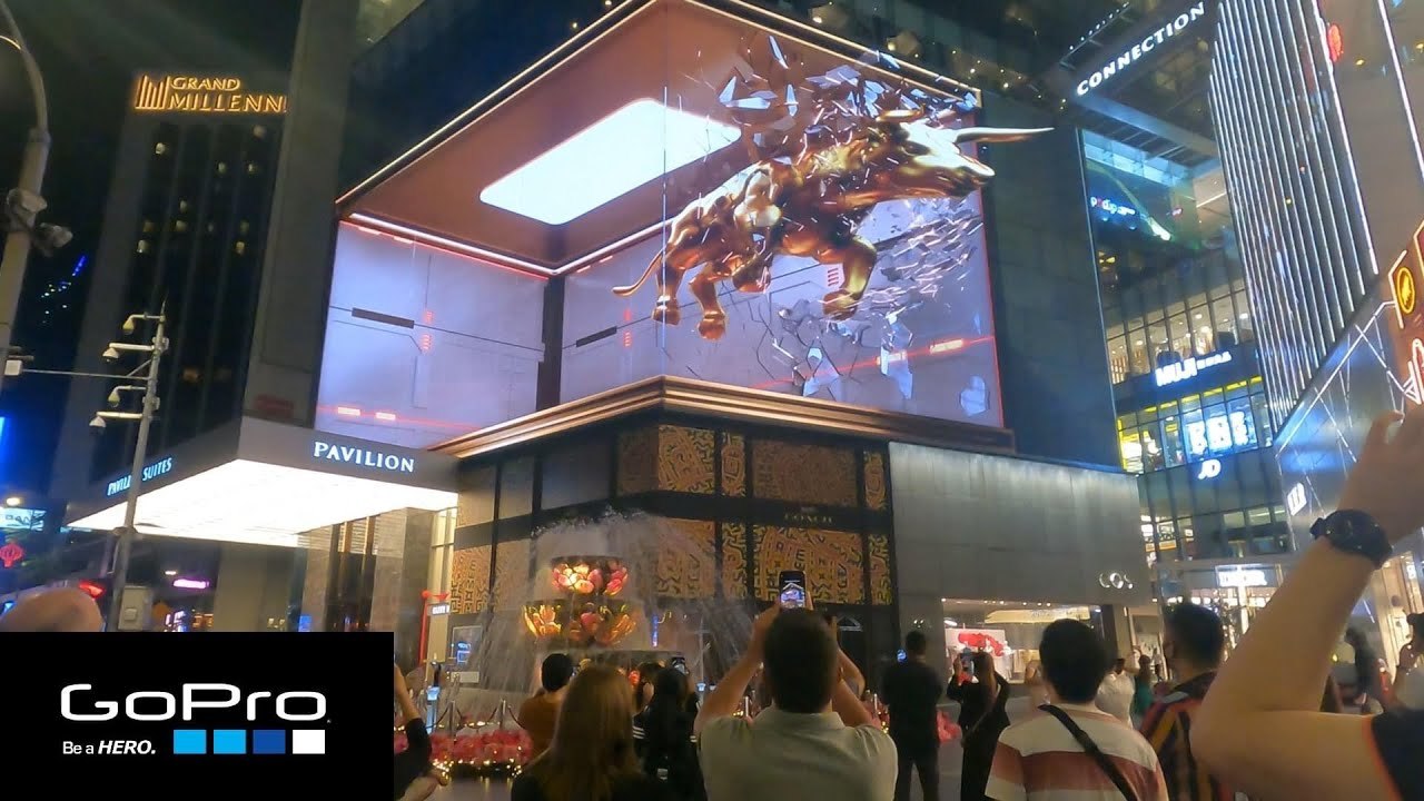 【Full HD】 Futuristic 3D Golden Bull  in Pavilion KL Malaysia | Shot on GoPro Hero 9 | マレーシア 3