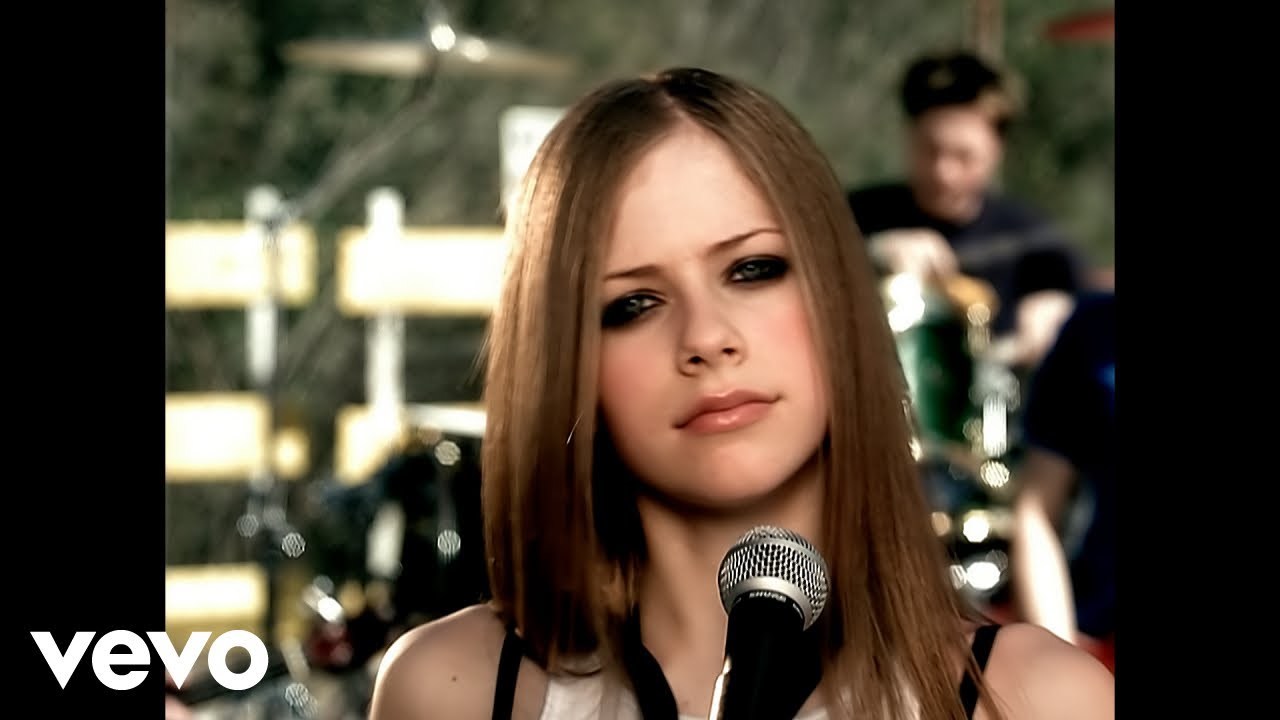Avril Lavigne - Complicated (Official Music Video)