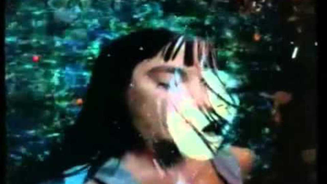 Björk - Hyperballad (Official Music Video)