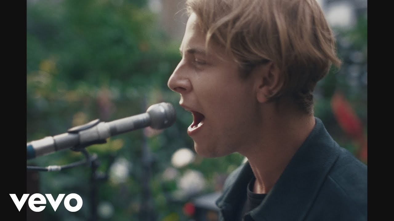 Tom Odell - If You Wanna Love Somebody (Official Video)