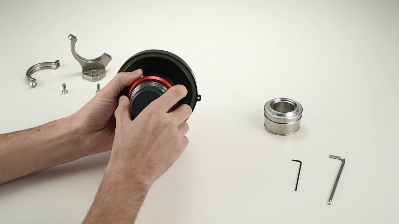 How to change the lens mount adapter